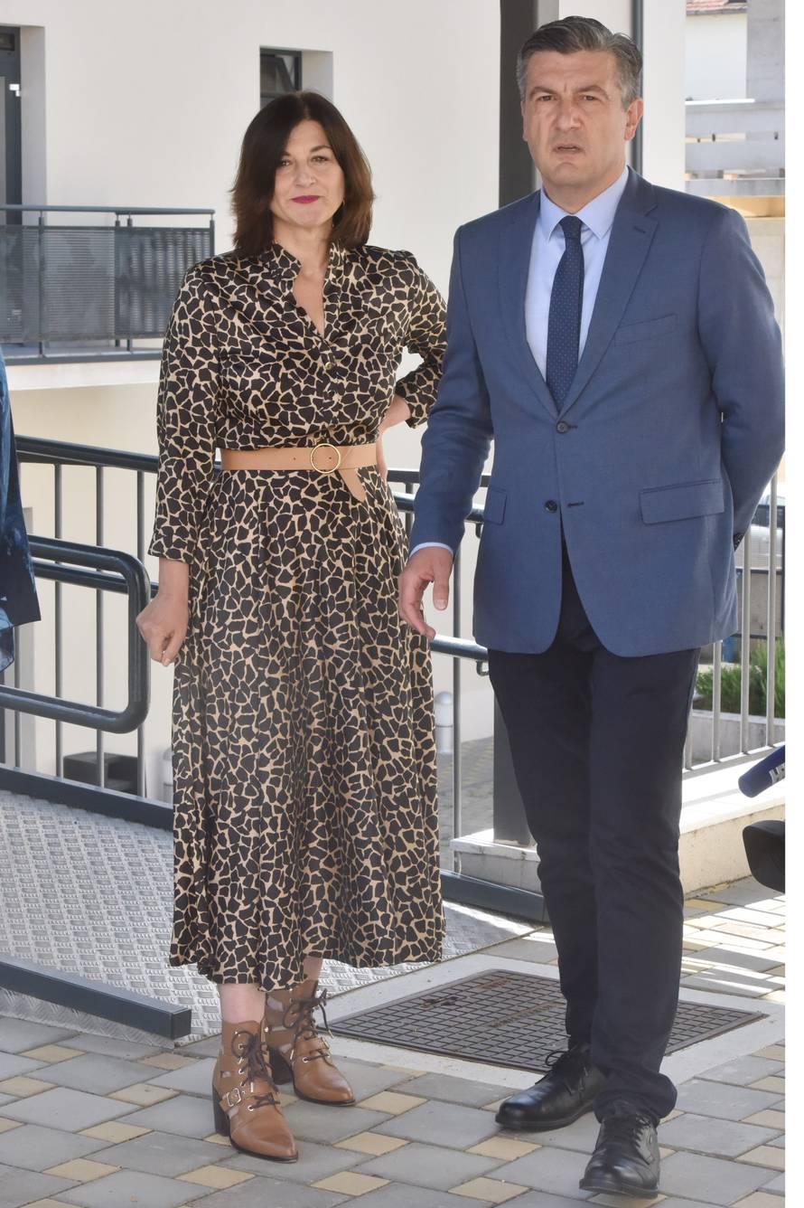 Knin: Prva dama Sanja Musi? Milanovi? sudjeluje na sastanku pedijatara Dalmacije