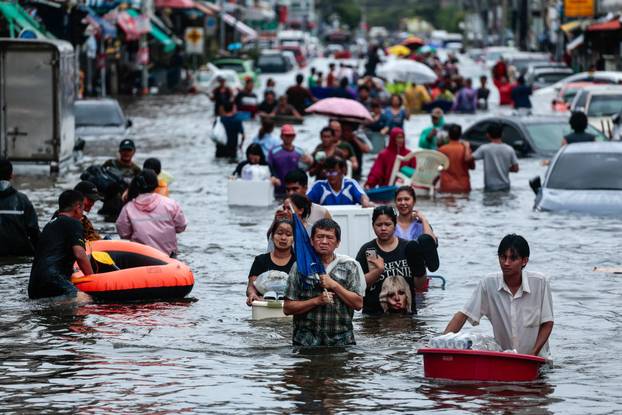 Heavy rain in Bangkok