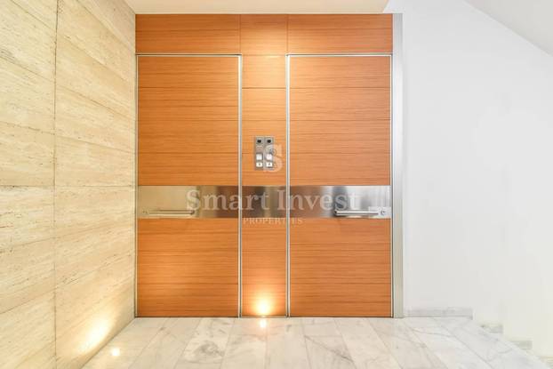 Prodaju penthouse u Zagrebu: TV se spušta sa stropa, privatni lift, sunčalište... Cijena je hit!