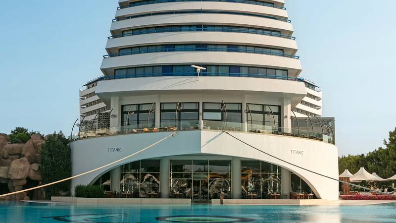 FOTO Ovaj Titanic nikada neće potonuti! Pogledajte što nudi ovaj moderni tematski hotel