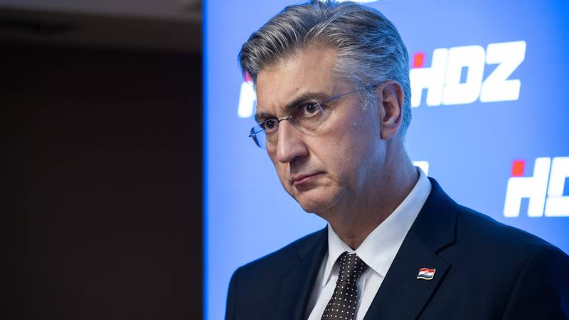 Plenković: Minimalna bruto plaća za iduću godinu 1050 eura