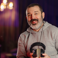 Hrvoje Kečkeš godinama radi kao radijski voditelj. Za 24sata: 'Doris Pinčić me zvala na radio'