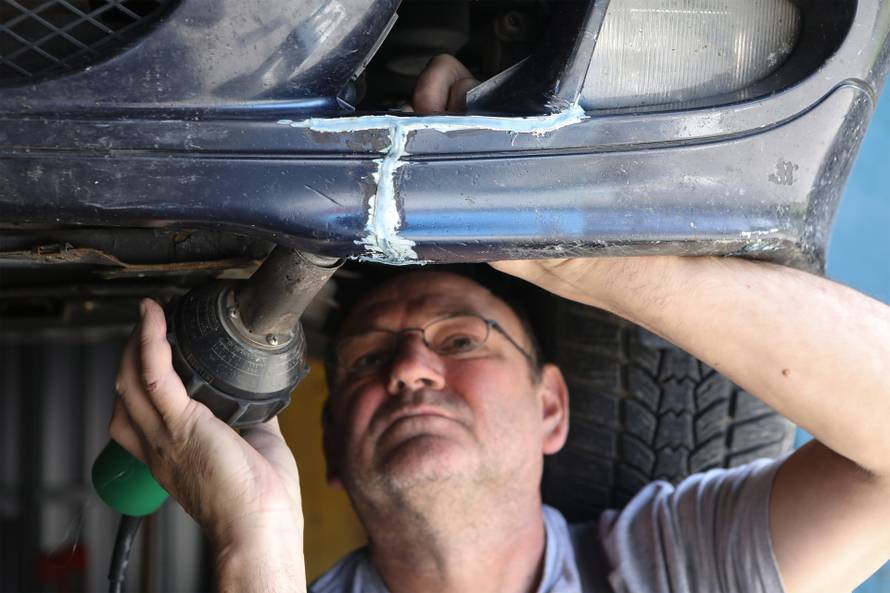 Popravak plastike: Novi branik i šest puta skuplji od popravka