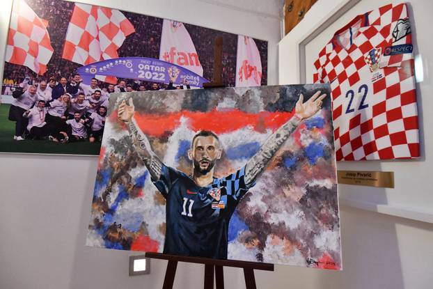 Varaždin: Otvorena prva samostalna izložba Ivone Dragičević