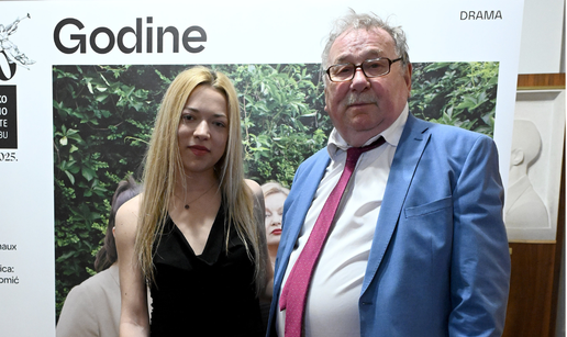 Premijera predstave 'Godine' je okupila poznata lica, u HNK stigli Šeks, Slijepčević, Grgić...