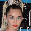 Pjevačica Miley Cyrus: U nekoliko mjeseci karantene kosu sam oprala samo dva puta