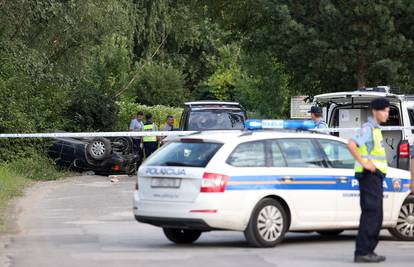 Teška prometna nesreća: Žena stradala u slijetanju Mercedesa
