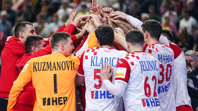 Koeln: Hrvatski rukometaši slave pobjedu protiv Njemačke, Kuzmanović igrač utakmice