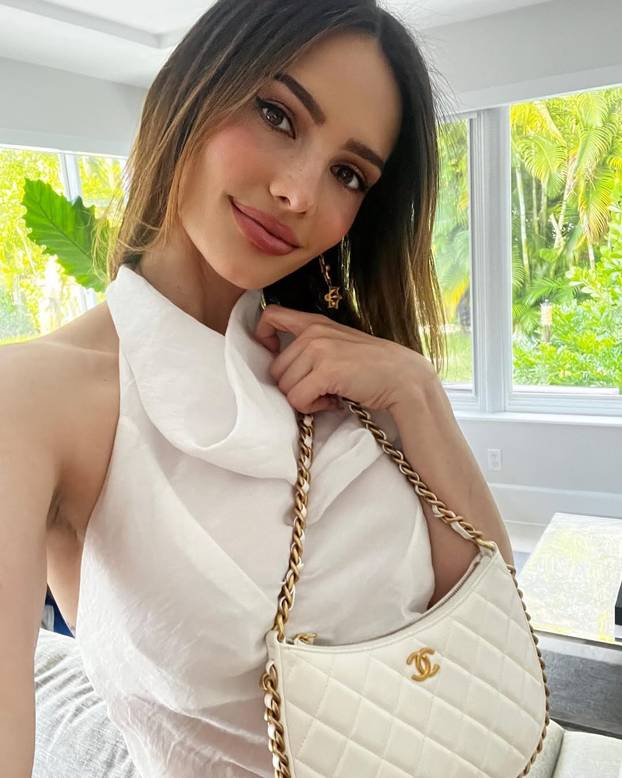 FOTO Ovo je mlađa sestra Sofije Vergare: Sandra je manekenka i glumica, ulazi u reality vode...