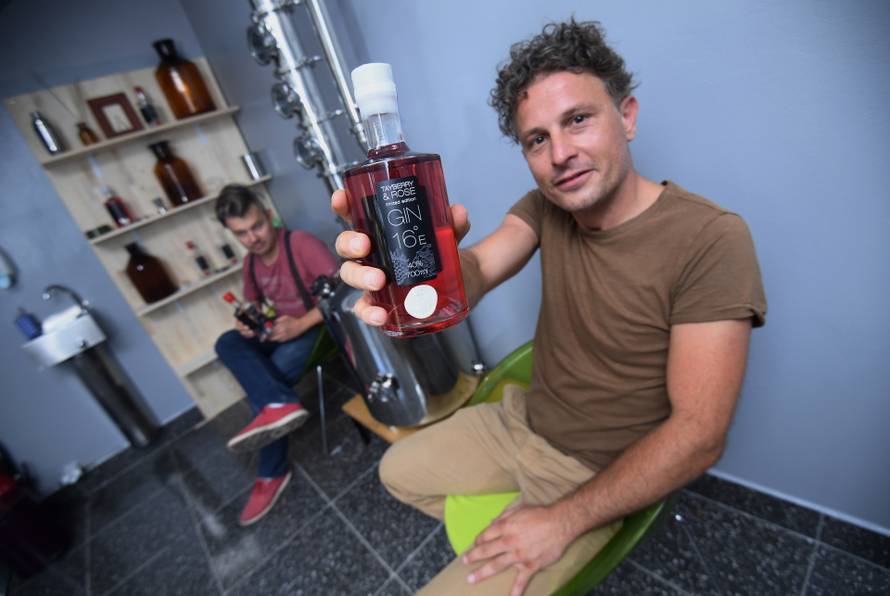 Juričan s frendom proizvodi gin: Bit će dugovječan kao Manolić!