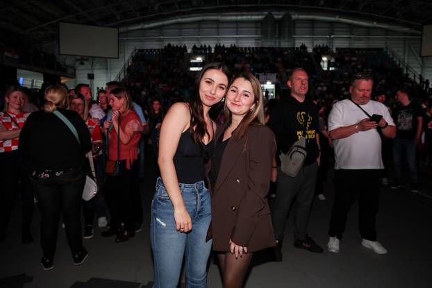 Frankfurt: Hrvatska noć u Suwag Energie Areni