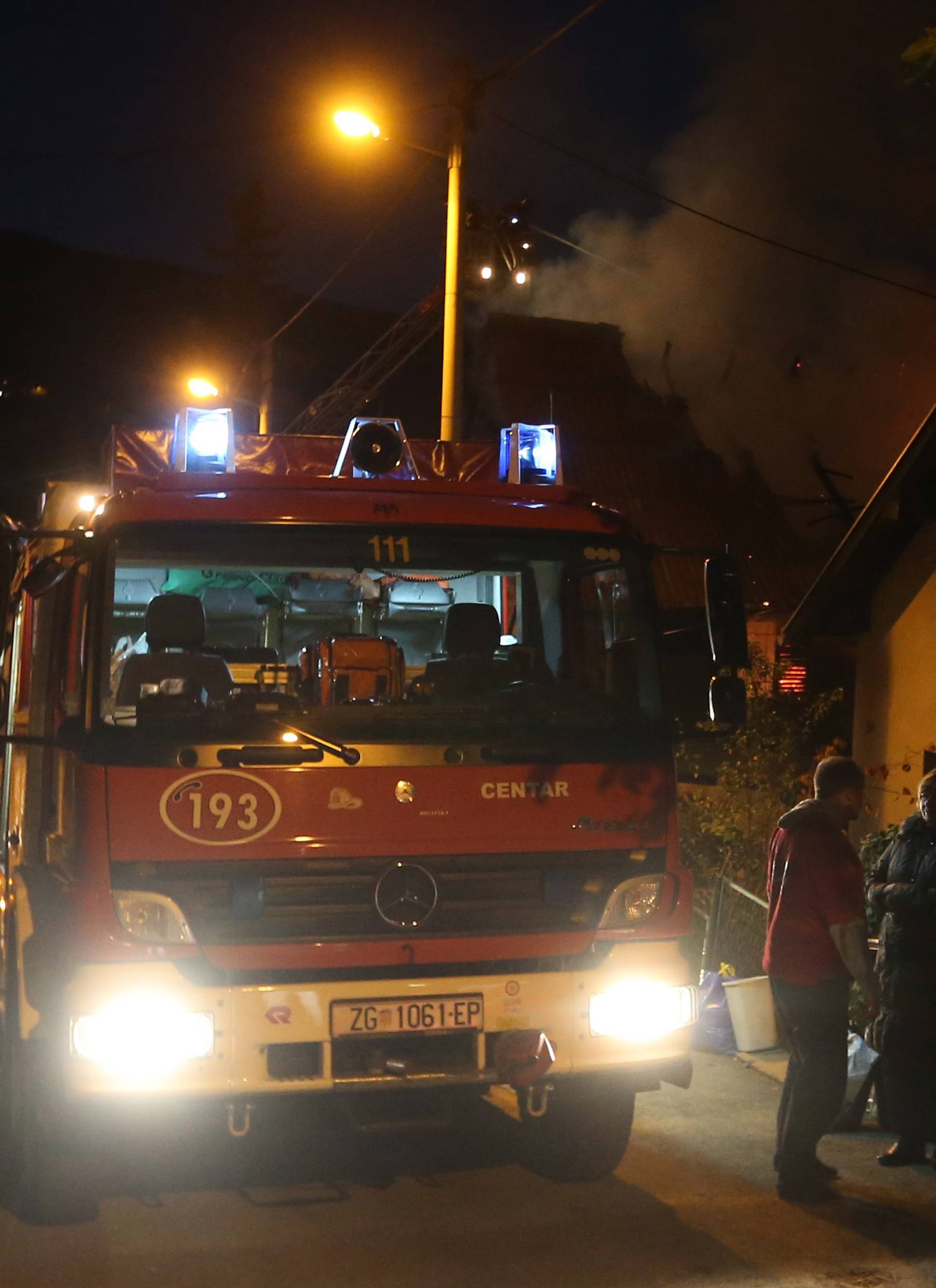 Brzo reagirali: Planula kuća u Zagrebu, nitko nije ozlijeđen