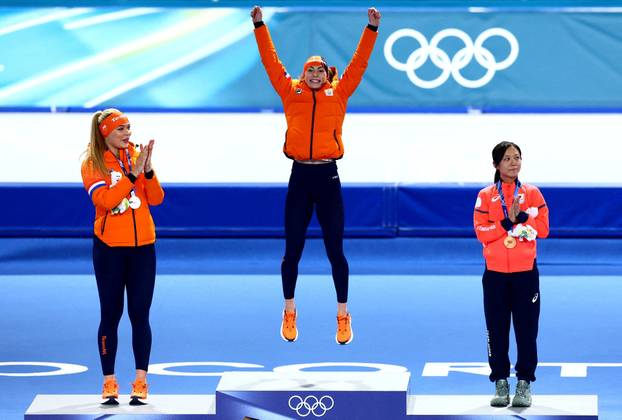 Speed Skating - Women's 500m Victory Ceremony