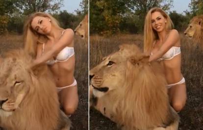 Sve za dobro snimanje: Porno zvijezda je mazila lavu grivu