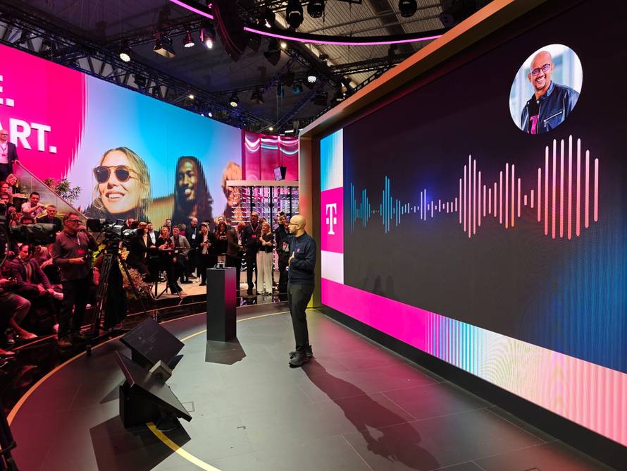 DT zatvara rupe u signalu u Europi uz pomoć Starlinkove satelitske veze na mobitelima