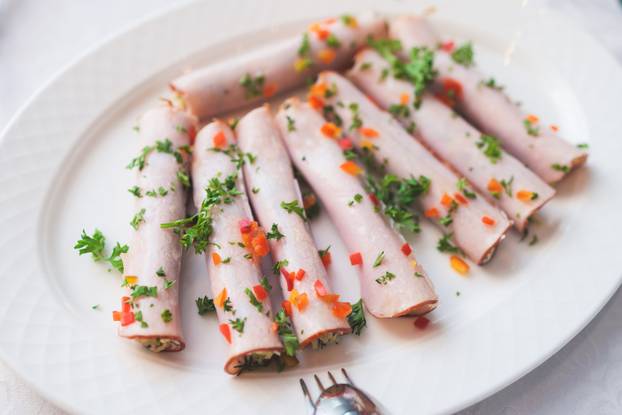 30 zdravih visokoproteinskih grickalica koje možete ponijeti