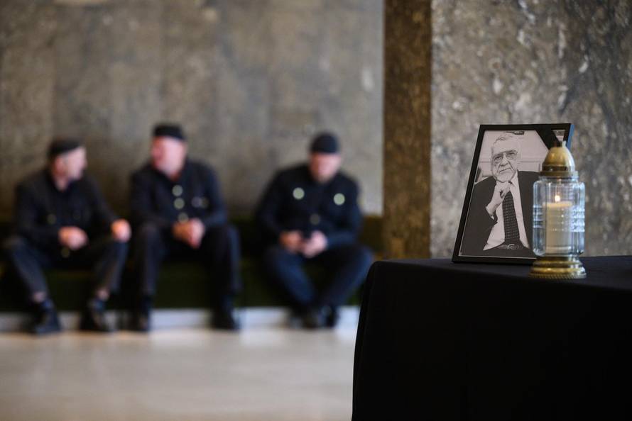 Zagreb: Komemoracija za Stjepana Jimmyja Stanića