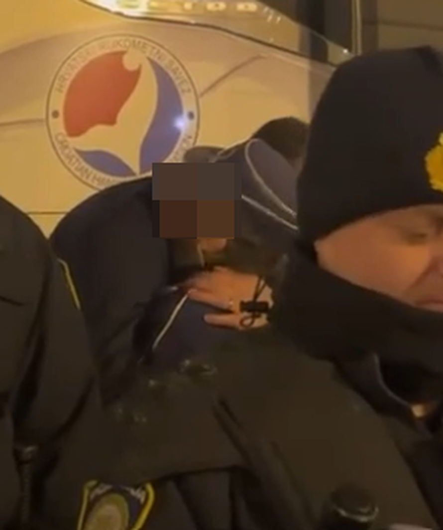 VIDEO Skandal na dočeku: 'Šef mažoretkinja urlao je na curu i vrijeđao, onda je došao Dule'