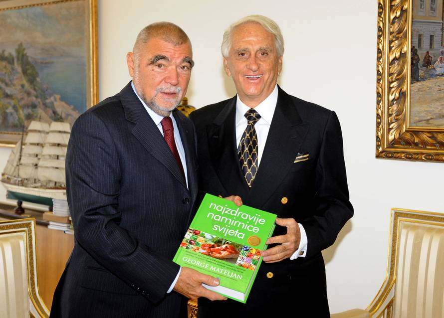 Splićanin izdao knjigu o 100 najzdravijih namirnica svijeta