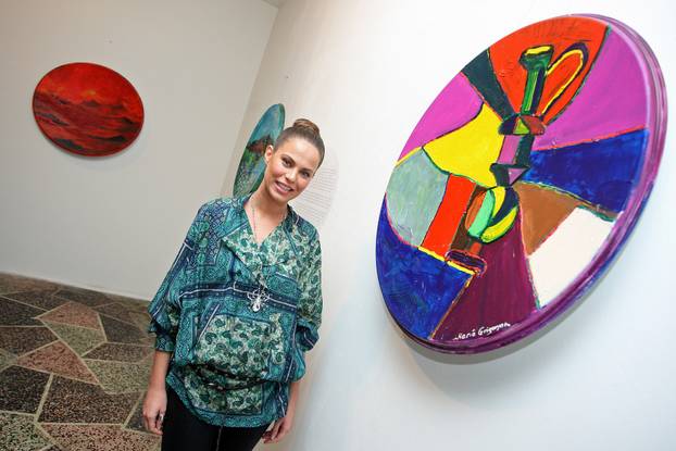 Zagreb: 15.12.1982. ro?ena Mia Kova?i?