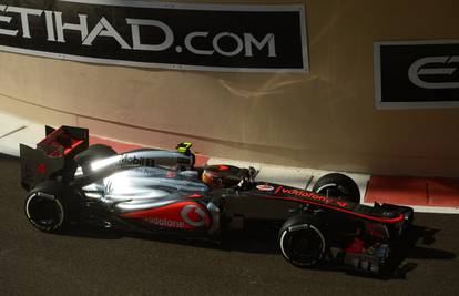 Lewisu Hamiltonu 3. slobodni trening na VN-u Abu Dhabija