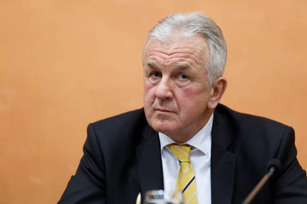 Zagreb: Tribina su&ccaron;eljavanja u Matici hrvatskoj - Euro - da ili ne?