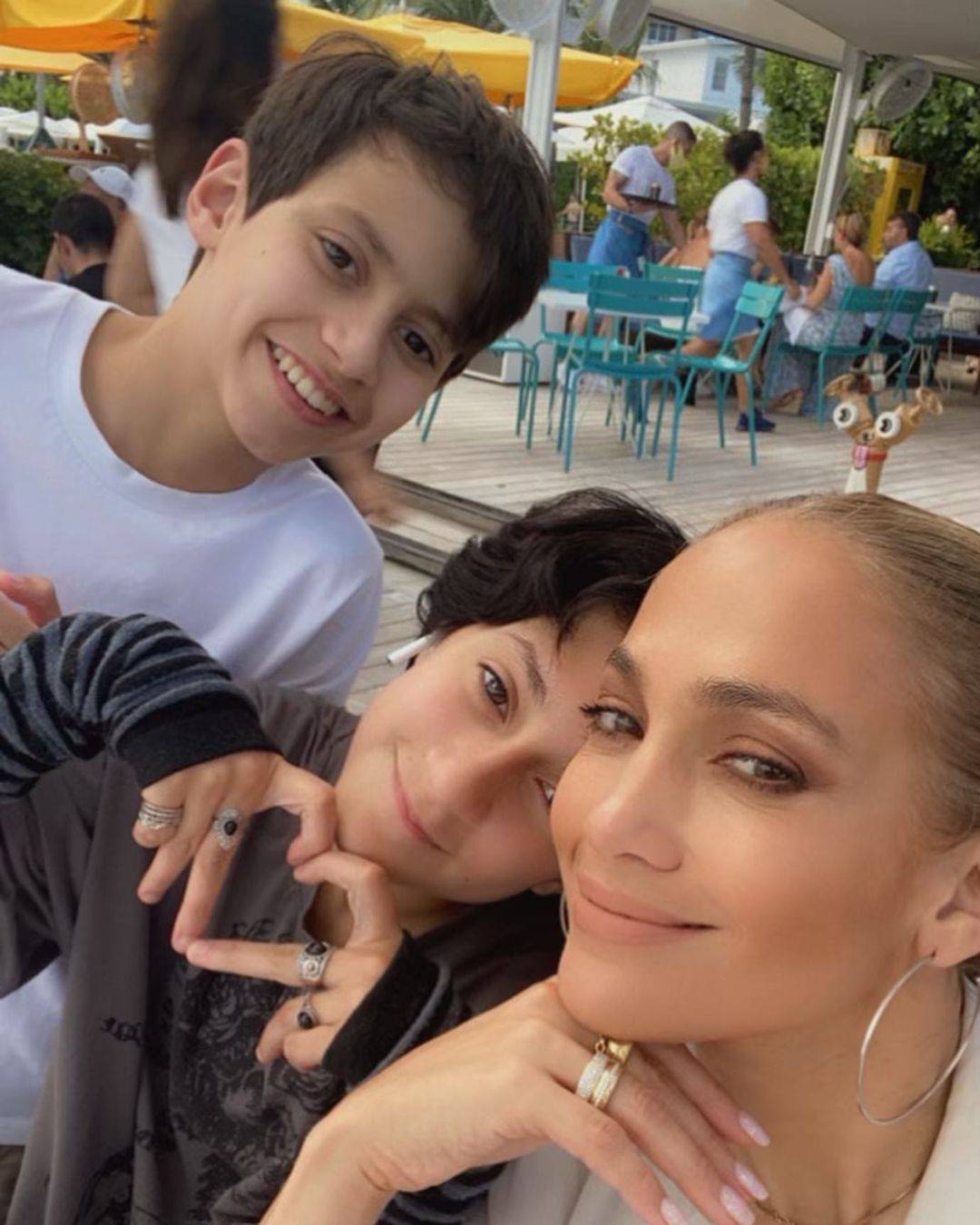 J.Lo nastupila s kćeri, obraćala joj se neutralnom zamjenicom