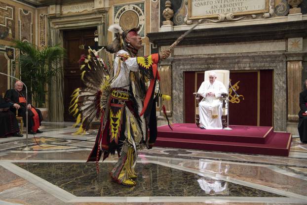 ITALY -  POPE FRANCIS RECEIVING A DELEGATION OF THE INDIGENOUS PEOPLES- 2022/04/01