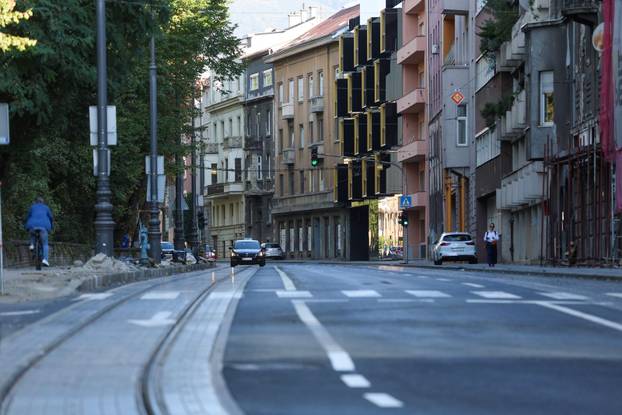 Zagreb: Od danas za sav promet otvorena je ulica Ribnjak