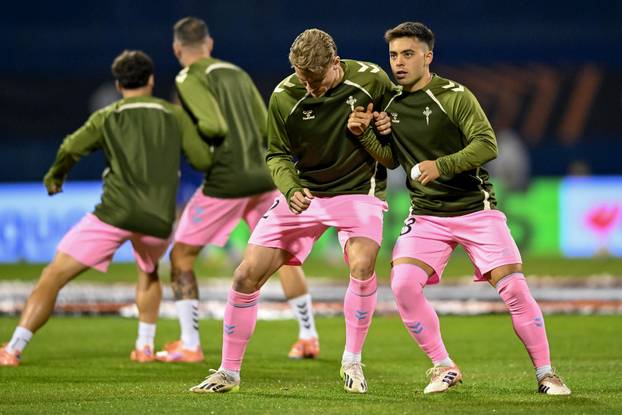 Zagreb: Zagrijavanje igrača uoči početka utakmice GNK Dinamo - Celta Vigo