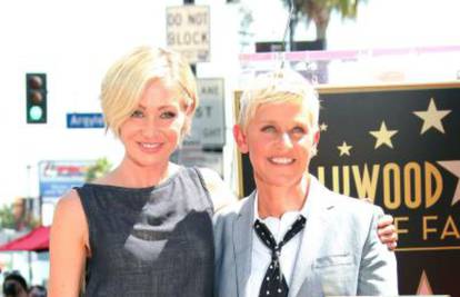 Ellen DeGeneres vara i viče na Portiu de Rossi, a ona se opija