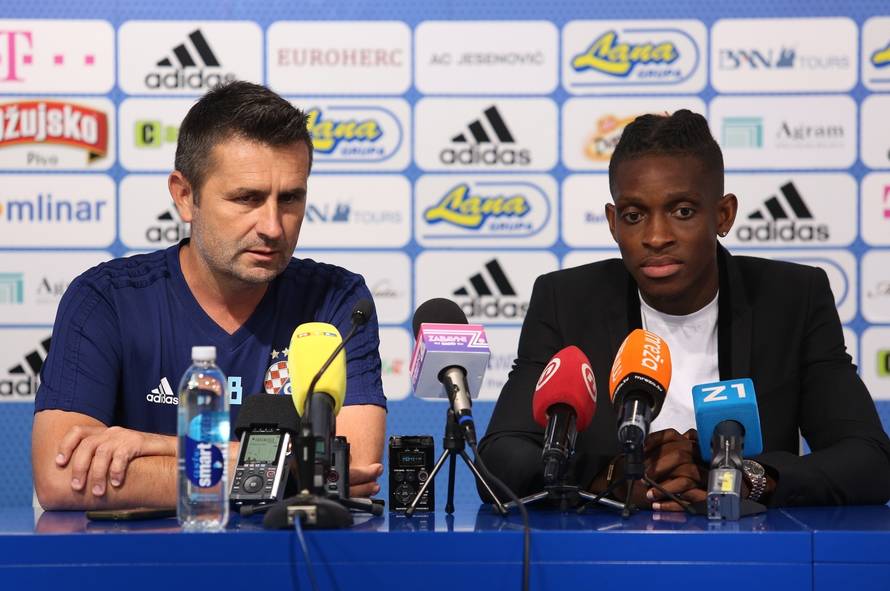 Zagreb: Predstavljen novi igraÄ GNK Dinamo, Francois Moubandje