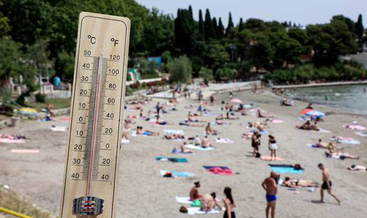 FOTO Terme Jadran: More je na skoro 30 stupnjeva, ovo su plaže gdje ćete se ipak osvježiti