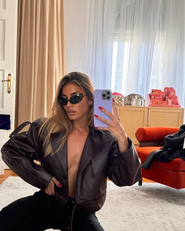 FOTO Presice srpskog kluba su krcate. Nitko ne zna zašto... E da, ovo je glasnogovornica