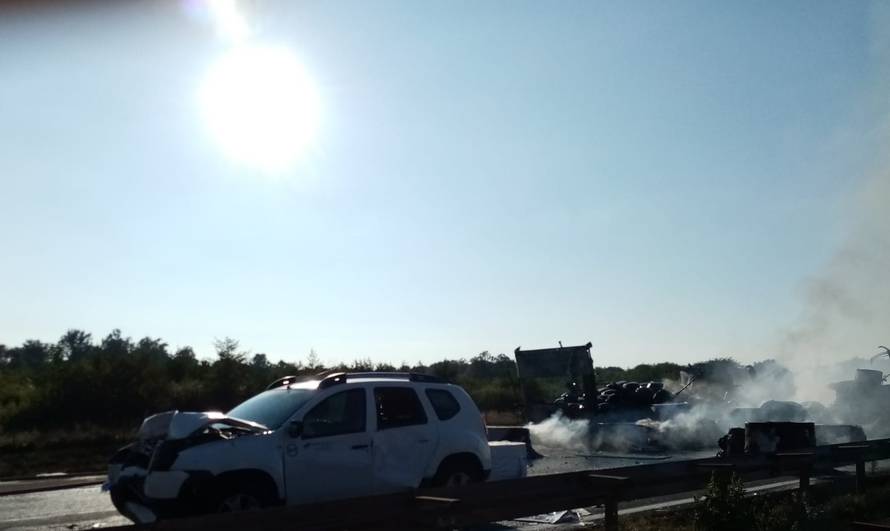 Prizori užasa s autoceste: Dvoje ljudi poginulo u teškoj nesreći