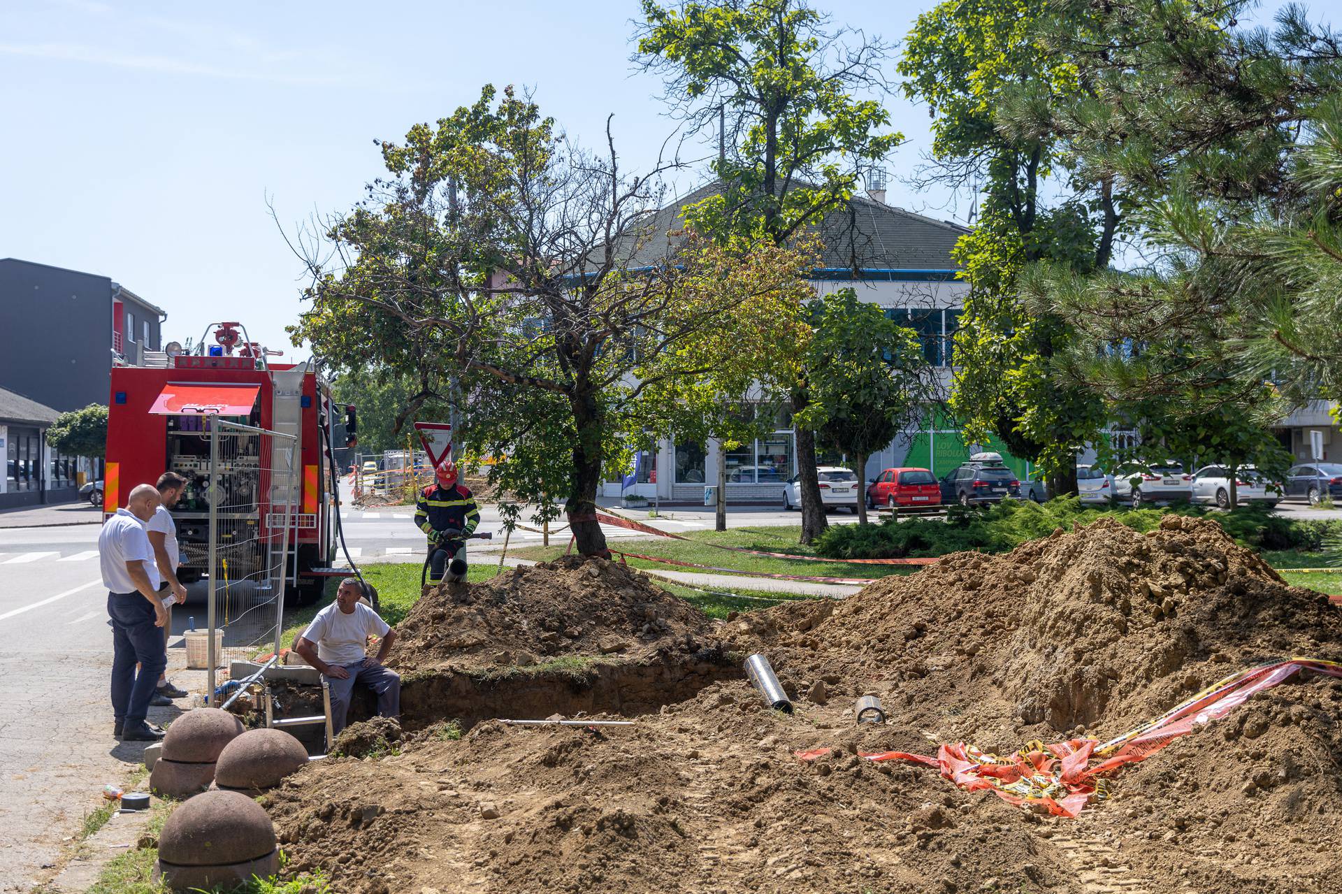 Vinkovci: Radnik rezao plinsku cijev i zapalio se