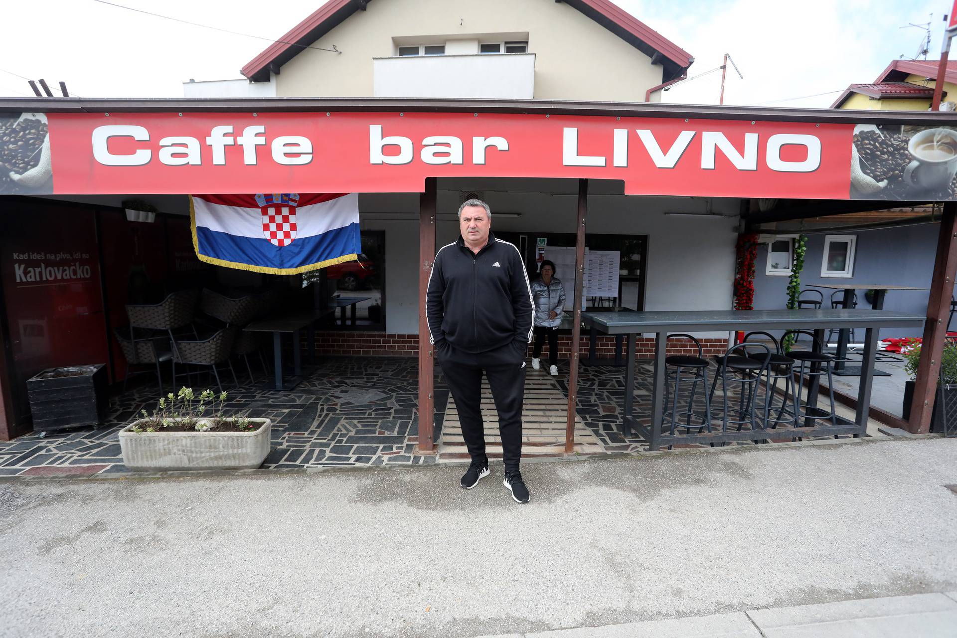 Biralište u Kozinščaku kod Dugog Sela  smješteno u kafić "Livno"