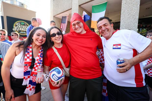 SP 2026 Dallas: Velika povorka hrvatskih navijača u Dallasu uoči utakmice Engleske i Hrvatske na Svjetskom prvenstvu
