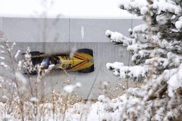 Bobsleigh - Women's Monobob Heat 2