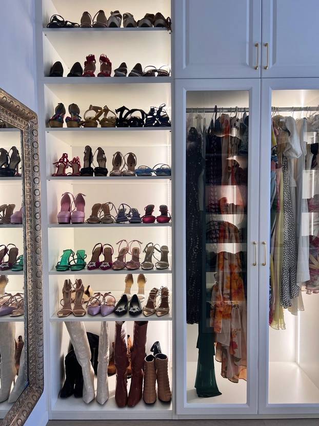 Prodaje ga nakon prekida veze: Zavirite u stan Katarine Baban