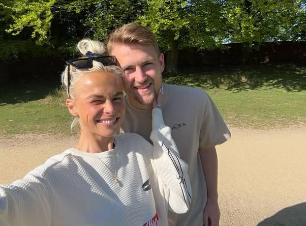 FOTO Slavni nogometaš ostavio suprugu zbog čudnih sklonosti