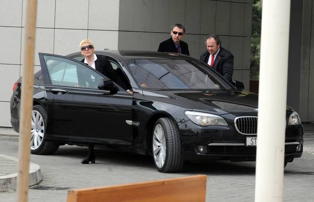 Split: Željko Kerum do?ekao ispred bolnice Fani i sina Franu