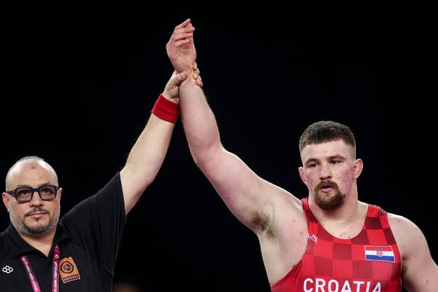 Zagreb: Nakon operacije kuka Marko Milanović natječe se u Areni na turniru u hrvanju 