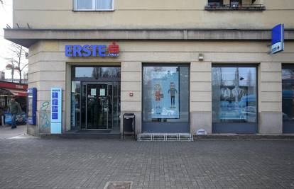 Erste banka privremeno otvara dodatnih 12 poslovnica