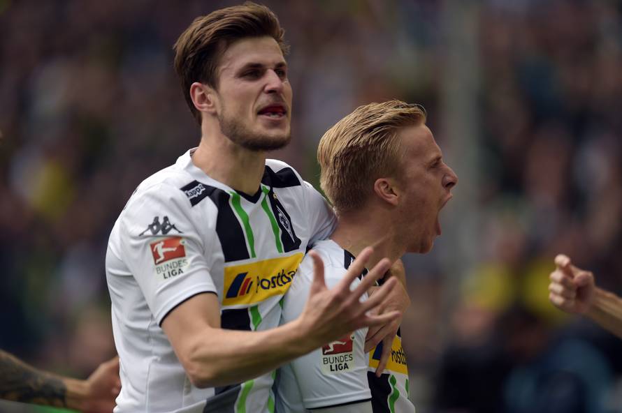 Borussia Moenchengladbach vs Borussia Dortmund