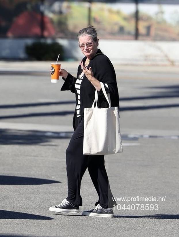 Holivudska glumica ponovno u centru pažnje: Bridget Fonda se vratila, a evo kako izgleda sada