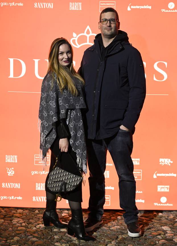 Zagreb: Modna revija Duchessa u MGZ