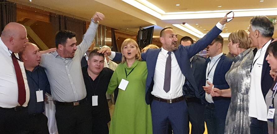 Svađa i raskol: Ego Brune Esih urušava hrvatsku desnicu