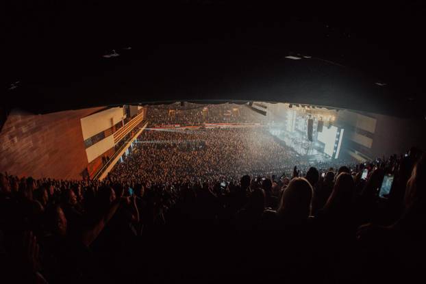 FOTO Pogledajte kako je bilo drugu večer zaredom na koncertu Thompsona u Splitu