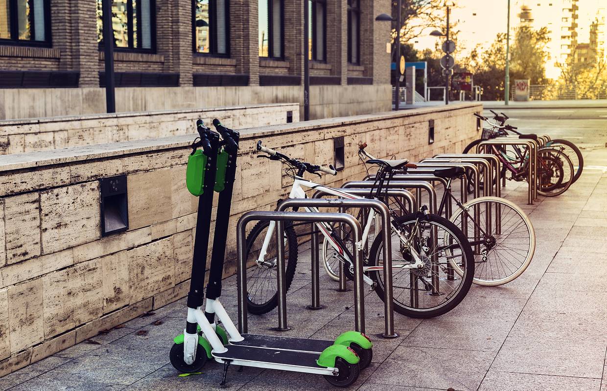 U Oslu više neće smjeti voziti električne romobile po noći